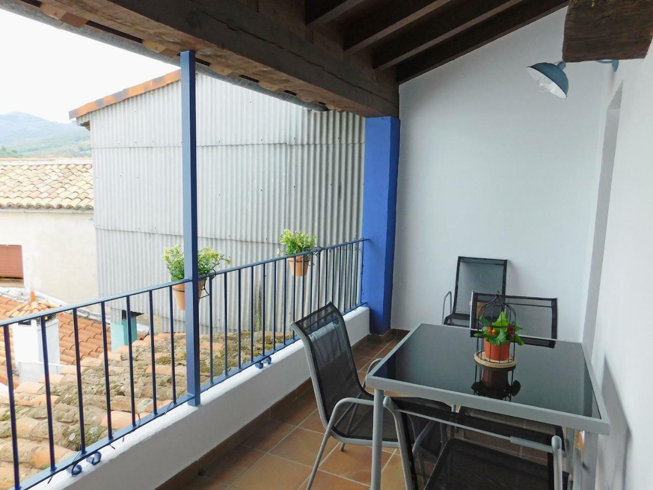 Alborada Apartamentos Rurales Hervas Exterior photo